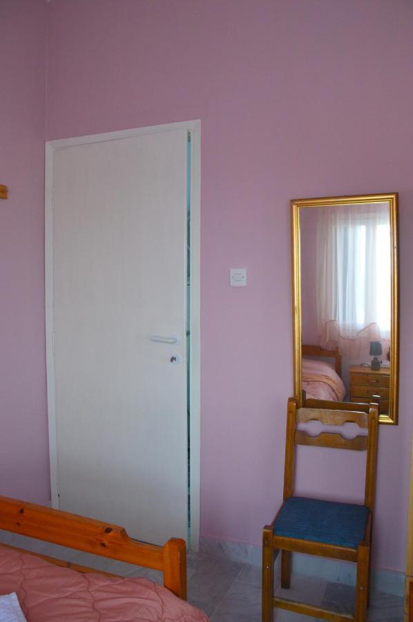 Antony Apartments Nea Plagia Exterior foto